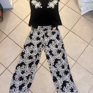 INC International Concepts Black and White Top, Pants and skirt